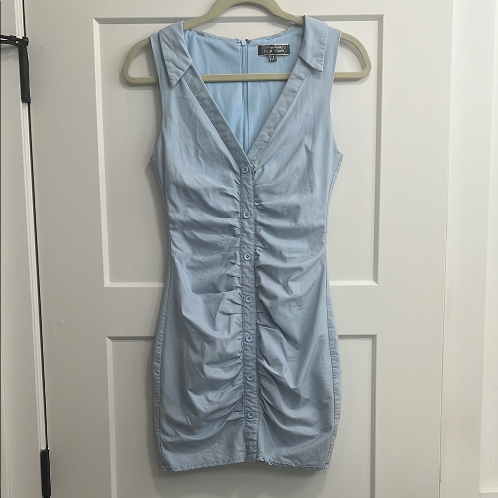 BLUE BLUSH Light Blue Sleeveless Button-Down Dress